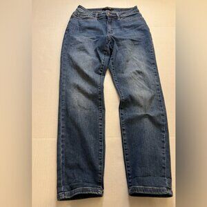 Judy Blue Jeans Women’s 3/26 Boyfriend Denim Jeans